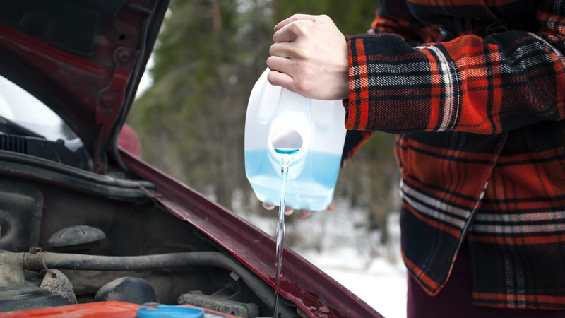 Fill up with Freeze –Resistant Washer Fluid