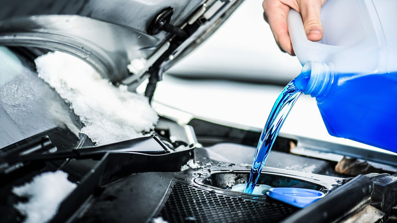Add or Replace Your Car’s Antifreeze