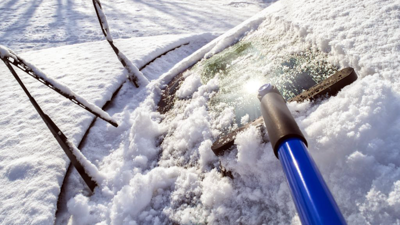 Keep Your Windshield Clean and Make Sure Your Wipers Work Well